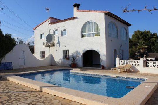 Villa in Gata de Gorgos