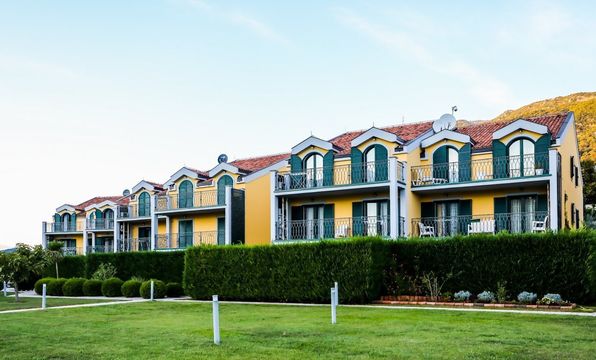 Townhouse in Lastva Grbaljska