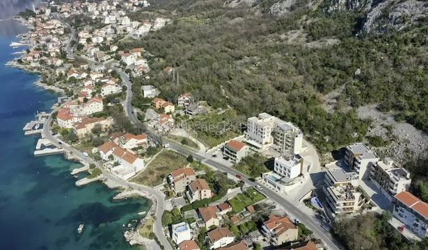 Land in Dobrota