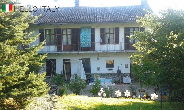 Villa in Cocconato