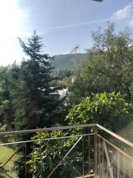 Apartment in Glyka Nera