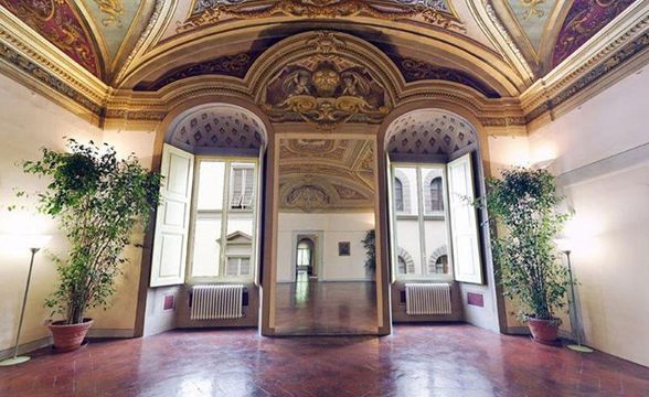 Detached house in Florence