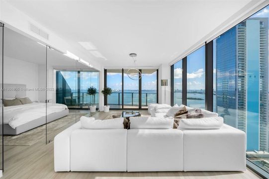 Apartment in Miami