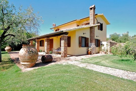Villa in Manciano