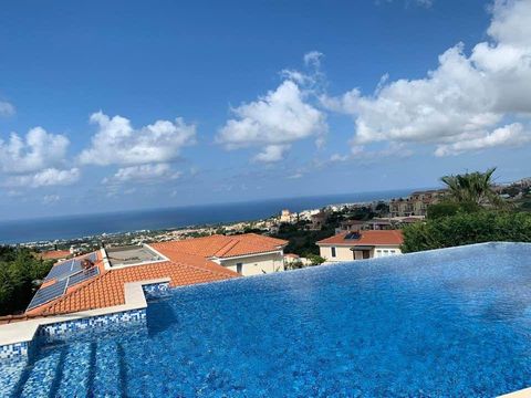 Bungalow in Paphos Municipality