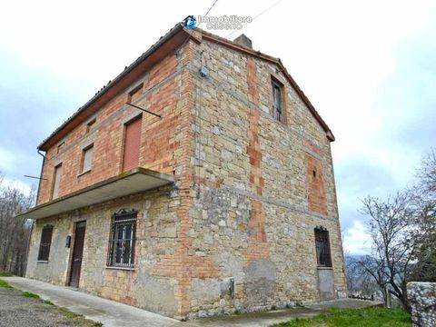 Cottage in Roccaspinalveti