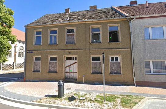 Commercial in Friedland