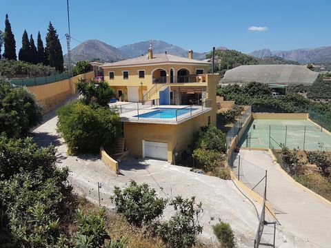 Villa in Callosa d'en Sarrià