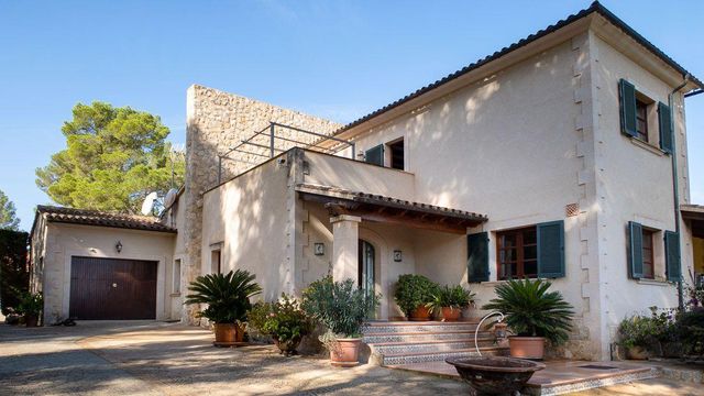 Cottage in Balearic Islands